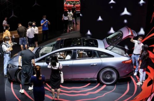 政策頻出利車市復(fù)蘇，深圳車展人氣爆棚推動汽車銷售熱潮