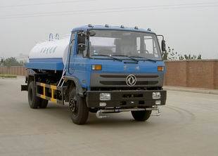 東風牌EQ5118GSSF灑水車 城市清潔的可靠伙伴